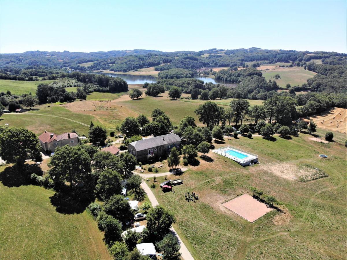 Bed and Breakfast Domaine Les Teuilleres Lacam-dʼOurcet Exterior foto
