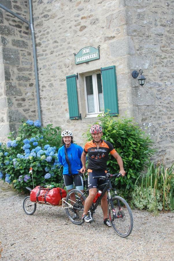 Bed and Breakfast Domaine Les Teuilleres Lacam-dʼOurcet Exterior foto