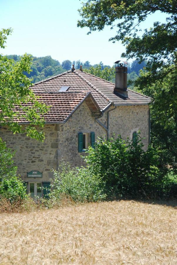 Bed and Breakfast Domaine Les Teuilleres Lacam-dʼOurcet Exterior foto